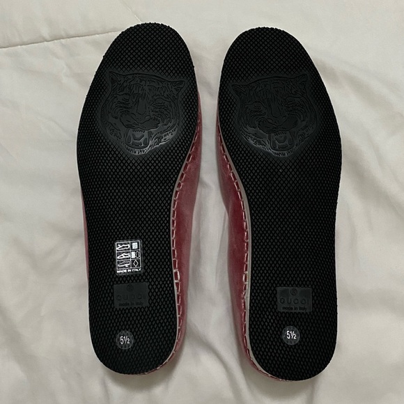 Gucci Pink Velvet Pearl Monogram Slip on Loafers - Picture 7 of 11